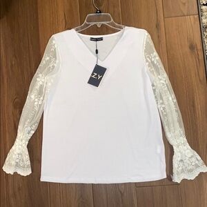 White Lace Sleeve Women's Top Size Small